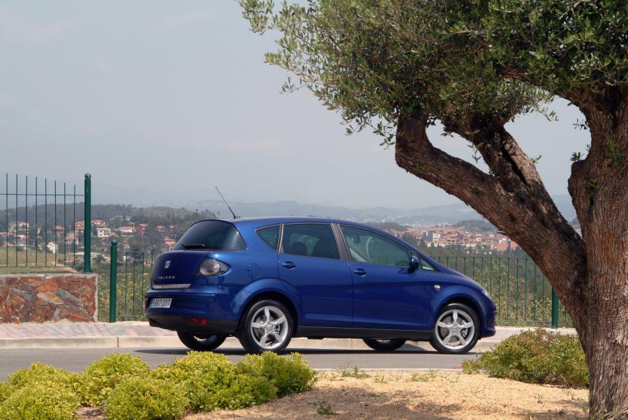  Seat Toledo 2004 года  (фото 100 из 110)